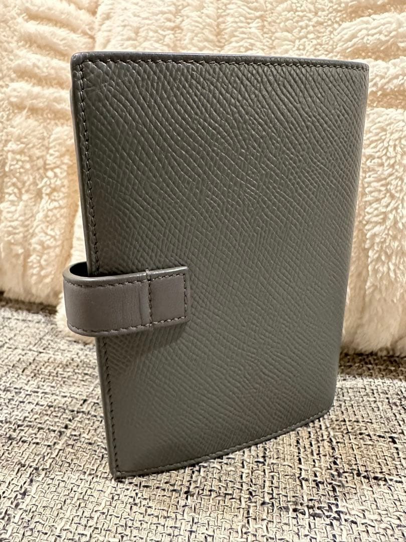 Celine ( Authentic) Medium Strap Wallet Excellent… - image 4