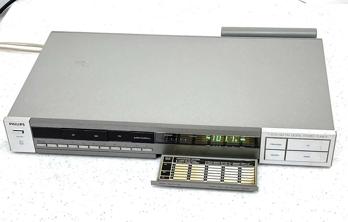 Philips F2235 Sintonizador estéreo digital FM-AM de primera clase excelente estado + ¡1 año de garantía!!