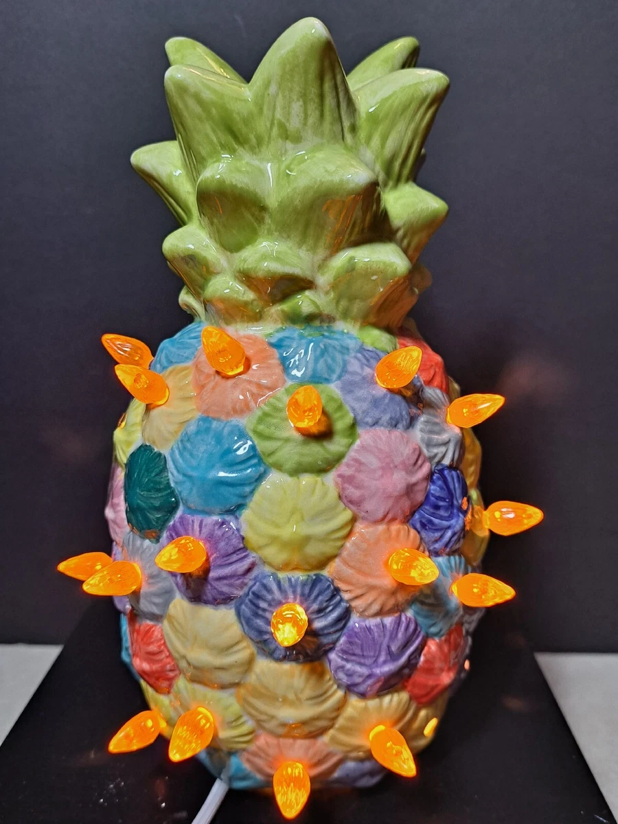 Hobbyist Ceramic Pineapple Tiki Tropical Night Light Table Lamp 9.5