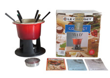 LE CREUSET SERVICE A FONDUE COMPACT CERISE FONTE 