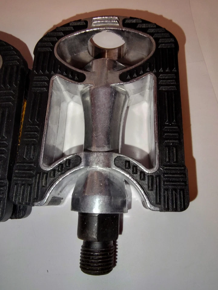 Pedales de bicicleta de montaña FP Bonin FP-910 negros Foto 4 de 4