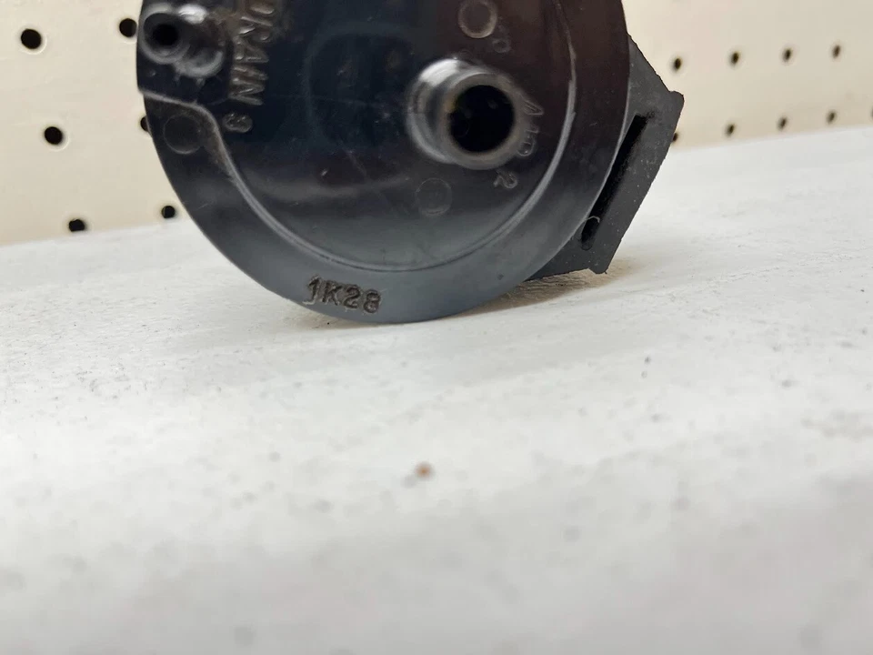 Bote de emisiones Honda Reflex Sport NSS 250 EVAP 17310-GE1-871 Foto 4 de 4