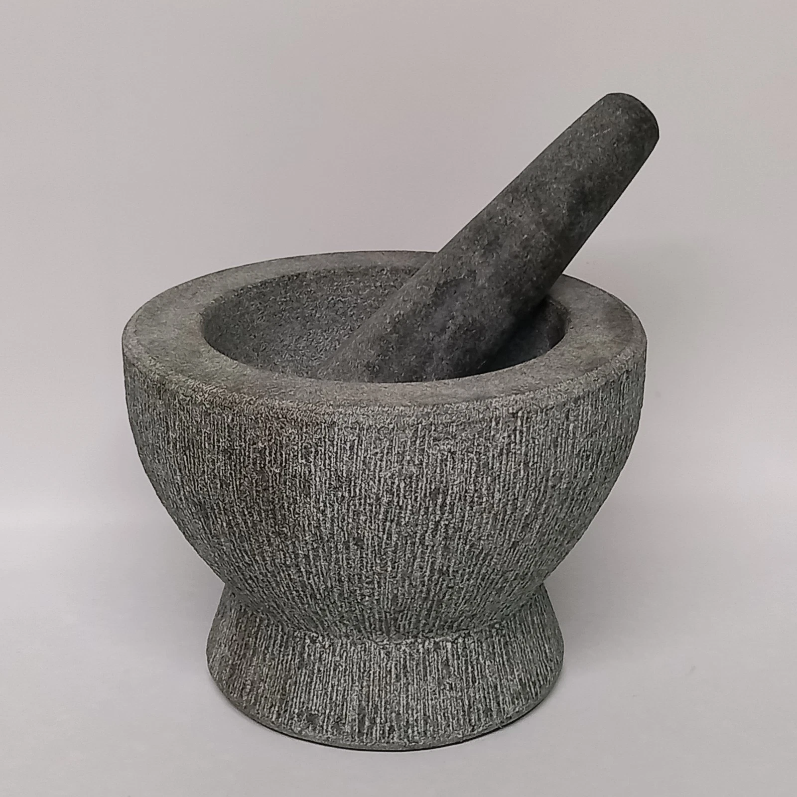 Large Footed Mortar with Pestle 5.5kg Textured Grey Finish 13x18cm