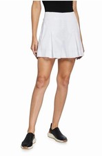 Vince White Linen Blend Shorts Pleated Flowy High Rise Minimalist Size 6