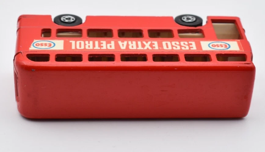 Matchbox Superfast MB74 Daimler Bus red. pink floor slab. Lesney England - Image 3 of 4