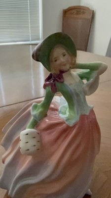 Vintage Royal Doulton Autumn Breezes Figurine Pink/Blue Dress Bone China HN1911