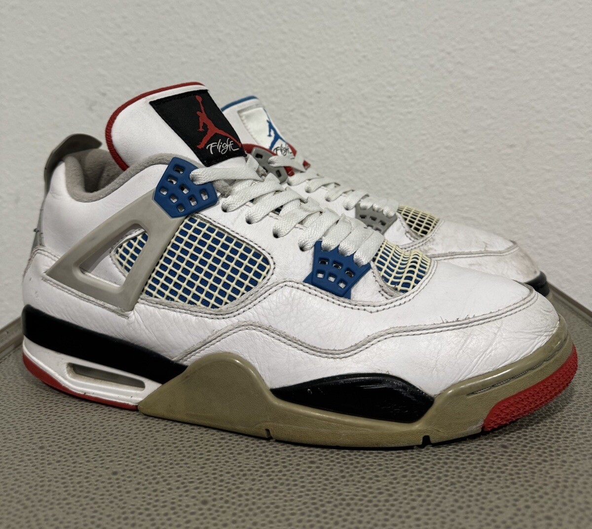 nike air jordan 4 sportscene price