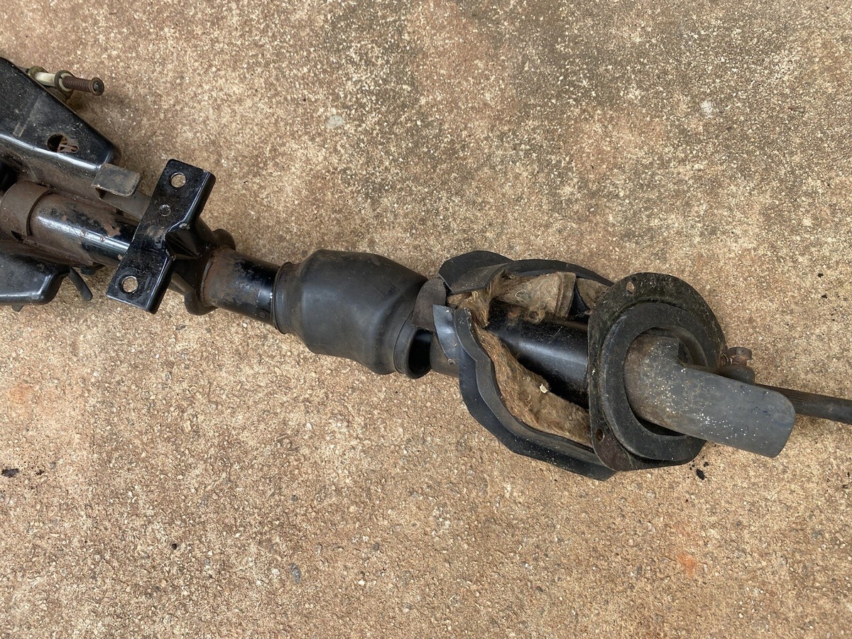 1984-86 Nissan Z31 300ZX OEM Non-Turbo Manual Tilt Steering