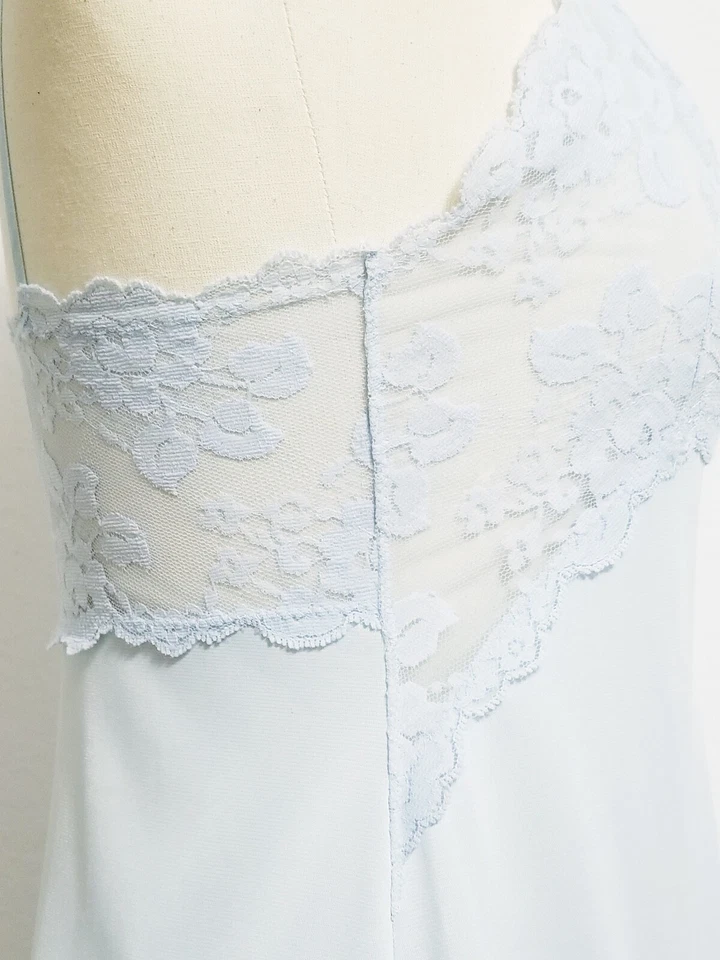 Vintage 50s Henson Kickernick Pale Blue Nylon Lace Full Slip Negligee Size 34 S - Image 4 of 4