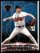 2000 Pacific Vanguard #6 Greg Maddux High Voltage