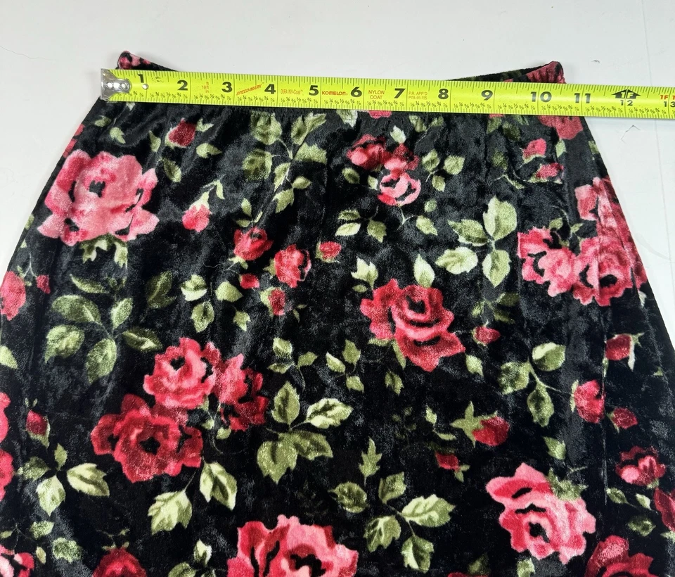 Y2K 2002 Gymboree Girls Velvet Floral Skirt Ruffle Size 7 Years - Image 2 of 4