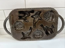 Halloween Holiday Cast Iron Pan Cookie Mold Corbread Cat Ghost Pumpkin Vintage