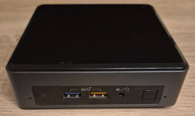 Intel NUC NUC8i3BEK2 8GB RAM Hyper-X 256GB Samsung 860 EVO Windows 11 / 10 Pro
