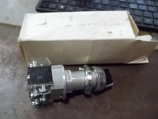 NIB ALLEN BRADLEY 800H-JP4KB7AAXX SER C HEAVY DUTY SELECTOR SWITCH 391-3 