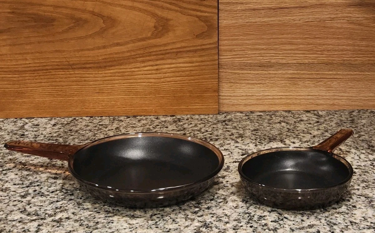 2 Vision Skillet Corning Vision Ware Non-Stick Fry Pan 10" & 7" USA