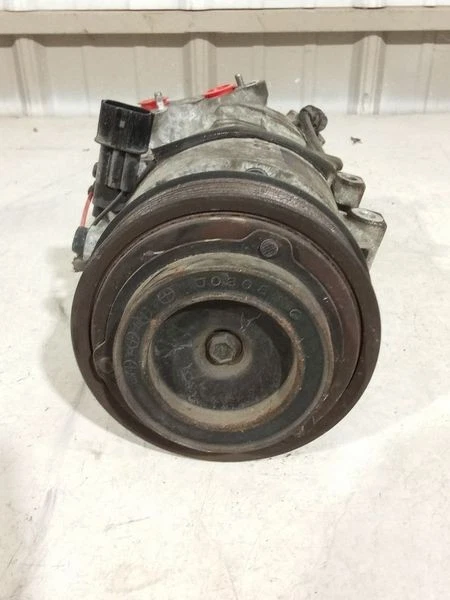 2010-2016 Kia Sportage Air Conditioning A/C AC Compressor Assembly OEM - Image 3 of 4