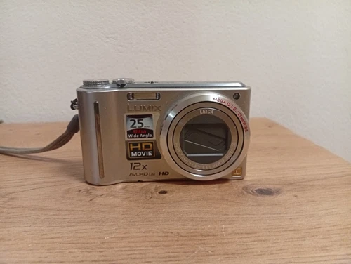 Panasonic LUMIX DMC-TZ7/DMC-ZS3 10,1 MP Digitalkamera - Silber - Bild 1 von 5