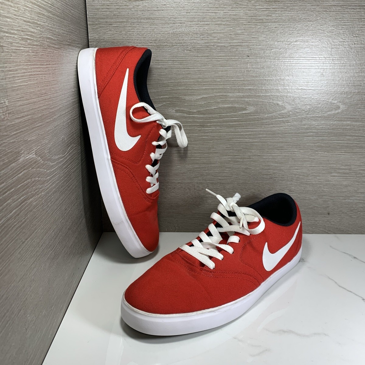 red nike sb laces