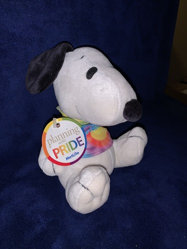 snoopy gay pride
