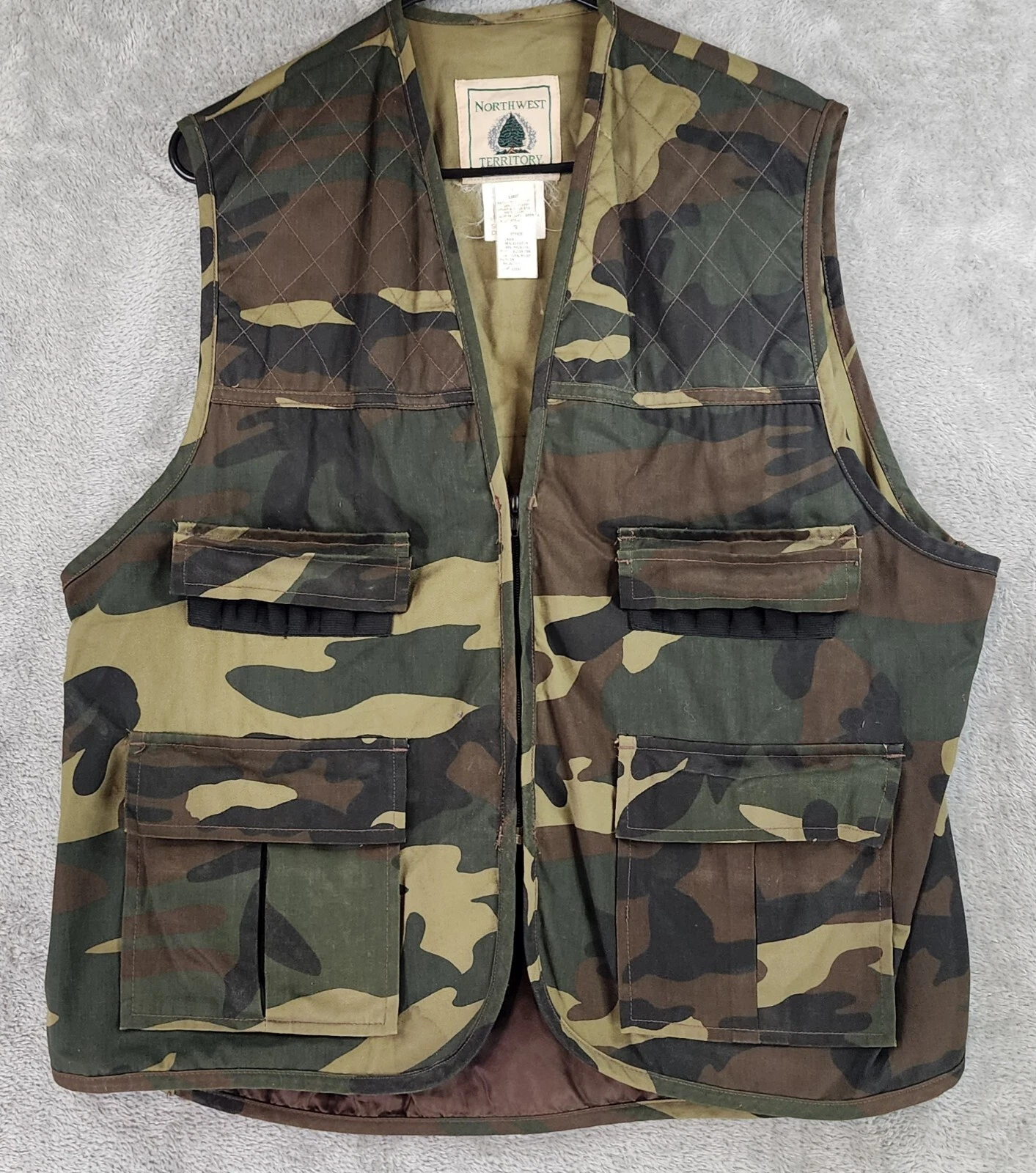 Northwest Territory Vest Mens Large Woodland Camouflage Outdoor Duck Hunting