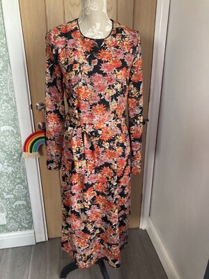 self-portrait lace-trimmed pleated chiffon midi dress Yellow Viscose Pleated Lace Midi Dress