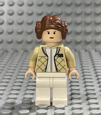LEGO Minifigure Princess Leia Hoth Outfit, Textured Hair with Buns  sw0113