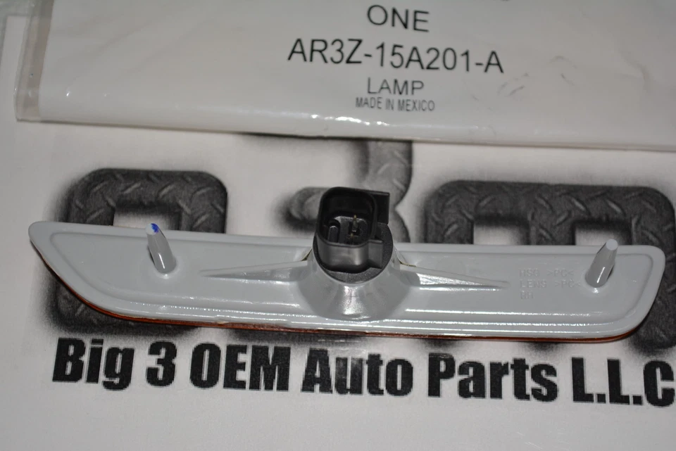Ford Mustang 2010-2014 luz marcadora delantera lado pasajero derecha nueva OEM AR3Z-15A201-A Foto 2 de 2