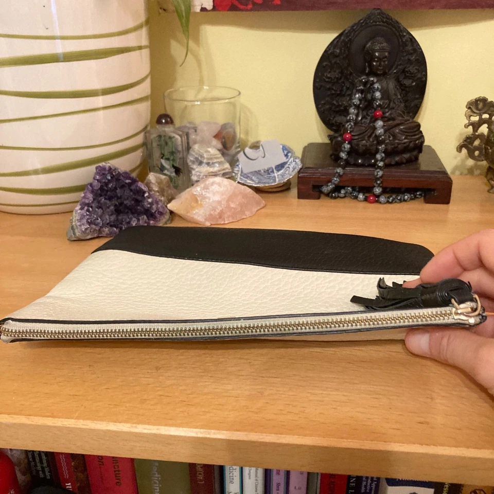 Cartera sin asas de cuero Kate Spade New York Southport Avenue Gia de cuero granulado Foto 4 de 4