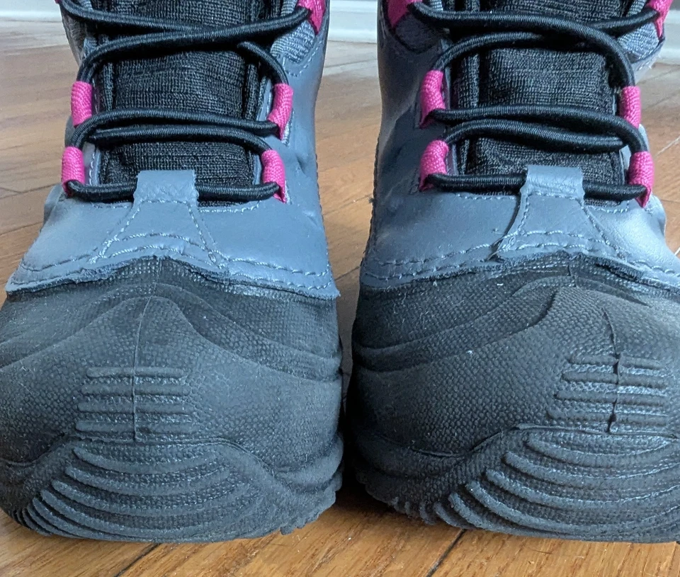 Columbia Niños Jóvenes Bugaboot Celsius Botas de Invierno Impermeables Gris/Rosa - Talla 1 Foto 4 de 4