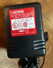 MINT Boss PSA-120T 9.6v 200mA Pedal Power Supply AC Adapter w/ 3way Daisy Chain