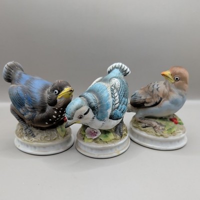 Vintage Lefton Ceramic Bird Trio Blue Bird, Jay, Snow Hand Painted Japan Decor