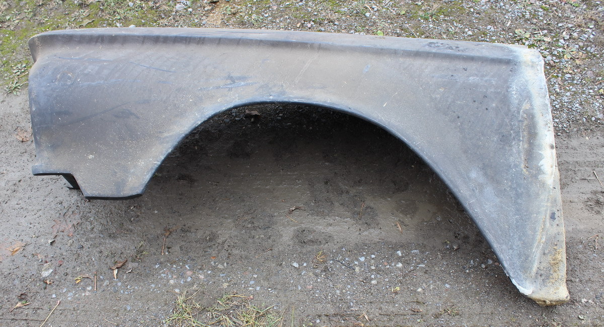 1961-1962 AMC Classic or 1962 Ambassador Left Front Fender (FF54
