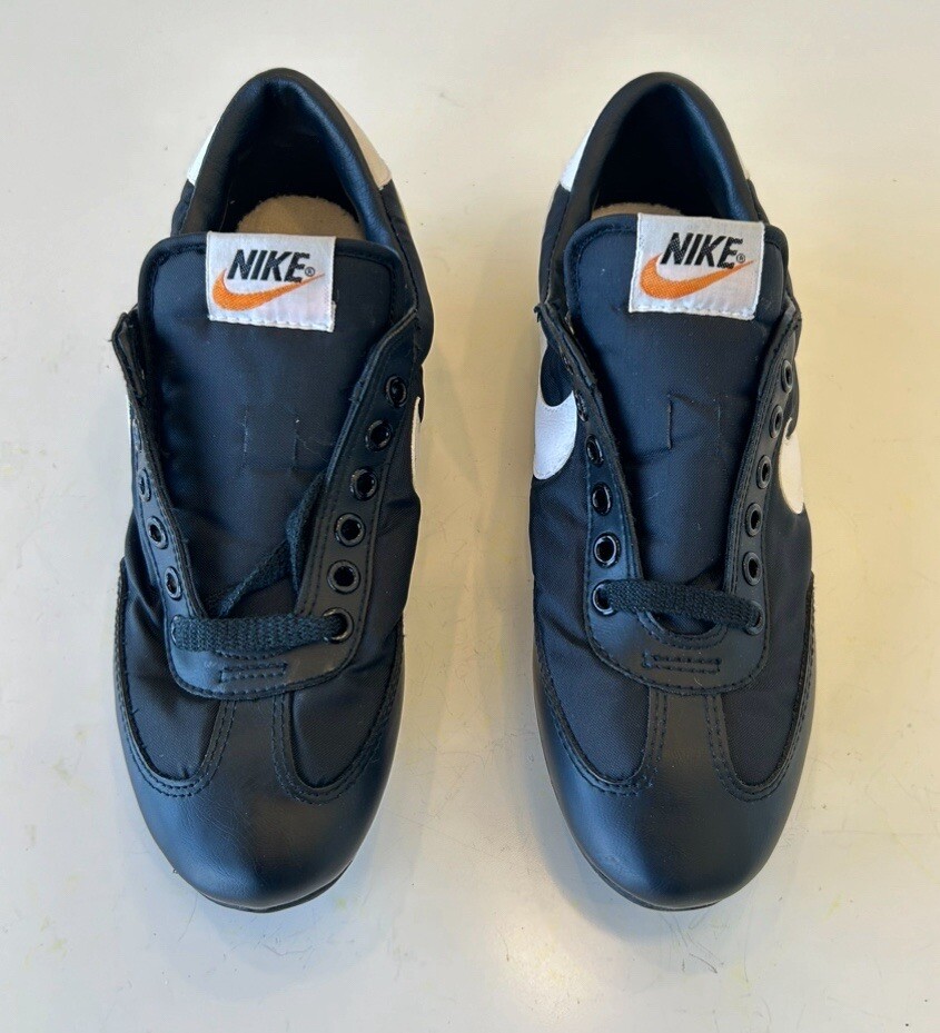 Nike Turf Star Vintage Soccer Cleats Black Size 7 Rare and New