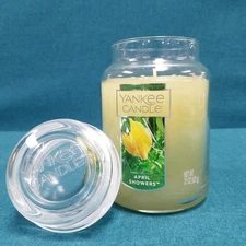 Yankee Candle April Showers Large 22Oz. Glass Jar 