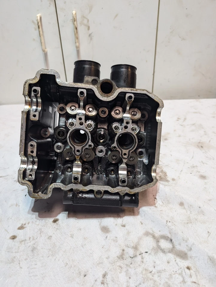 92-07 KAWASAKI NINJA 250R EX250-F OEM ENGINE TOP END CYLINDER HEAD - Imagem 4 de 4