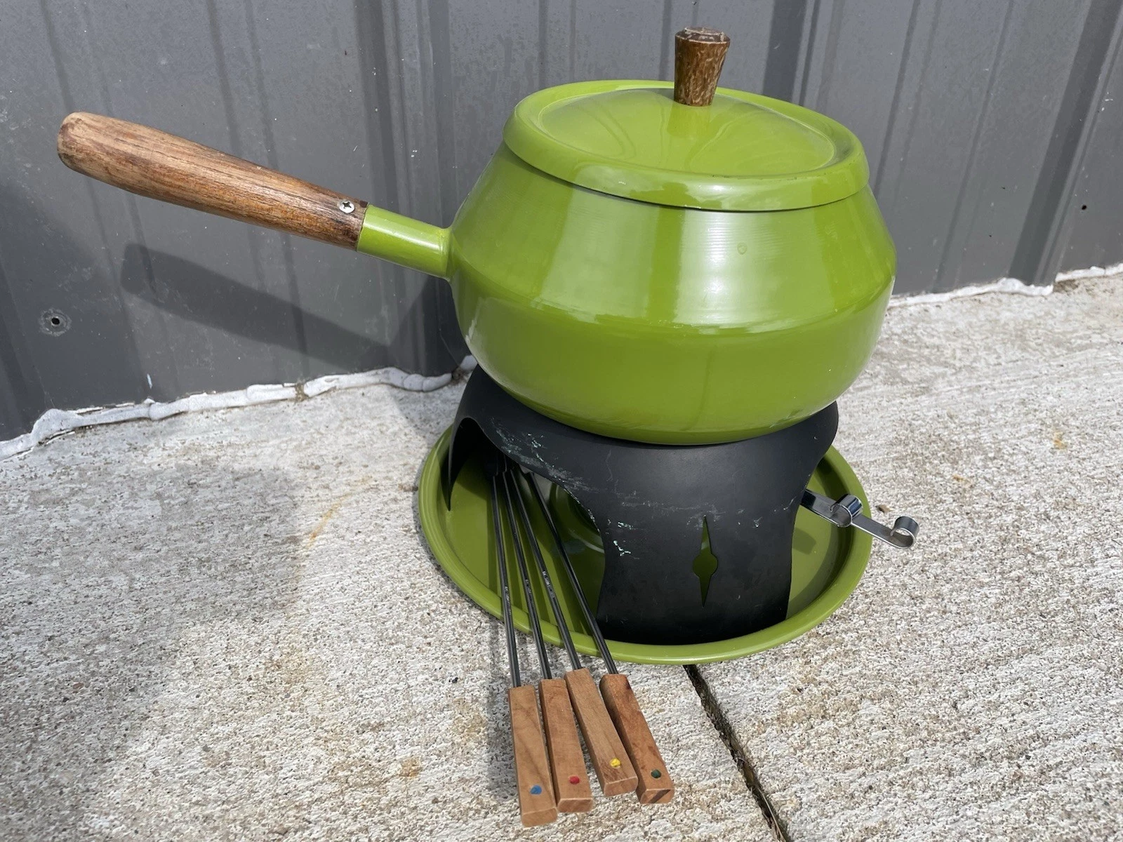 Vintage Fondue Set Mcm 1970s Green With Base Stand Pot Skewers Japan NL
Opens in a new window or tab