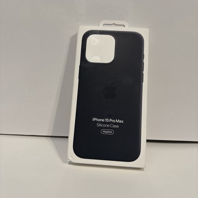 Apple Silicone Case with MagSafe for iPhone 15 Pro Max - Black