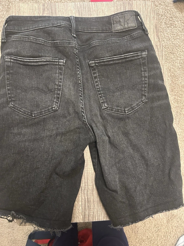 American Eagle Black Faded Wash Mens 30 Raw Hem Distressed Airflex+ Denim Shorts - Image 4 of 4