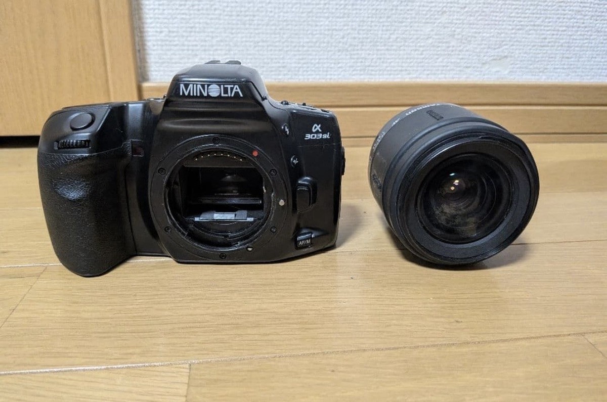 MINOLTA α3xi Minolta Maxxum Dynax Alpha α 3xi 35mm SLR Film Camera AF 28-80mm