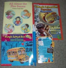 MAGIC SCHOOL BUS CLUB PKG #7 HAUNTED MUSEUM AND SLIDER WHISTLE