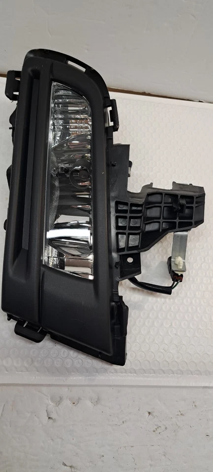 Fog Light Assembly Left Depo 316-2009L-AS fits 2007 Mazda 3 - Image 2 of 4