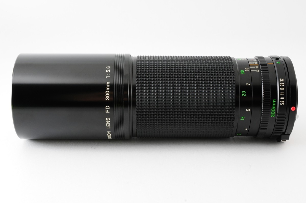 TOP MINT] CANON NEW FD NFD 300mm F5.6 MF Telephoto Lens From