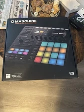 Native Instruments Maschine MK3 Groove Production Studio System w/ Komplete 12