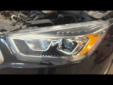 Driver Headlight Halogen Projector With LED Accent Fits 17-19 ESCAPE 672576