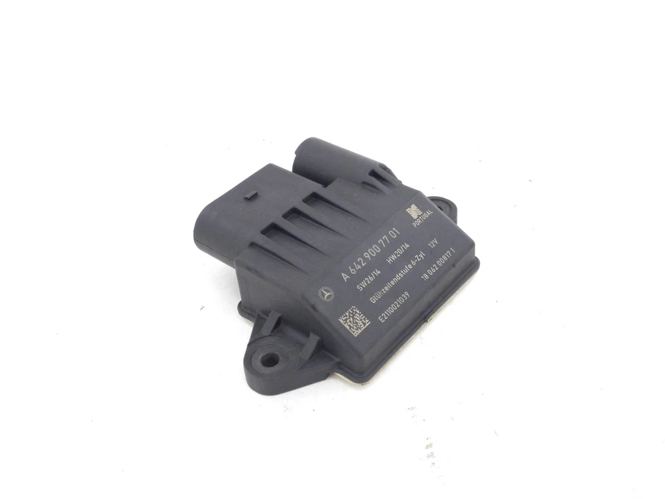 Módulo de unidad de control de relé de bujía incandescente OEM para furgoneta Sprinter 12-18 3,0 L diésel OM642 Foto 3 de 4