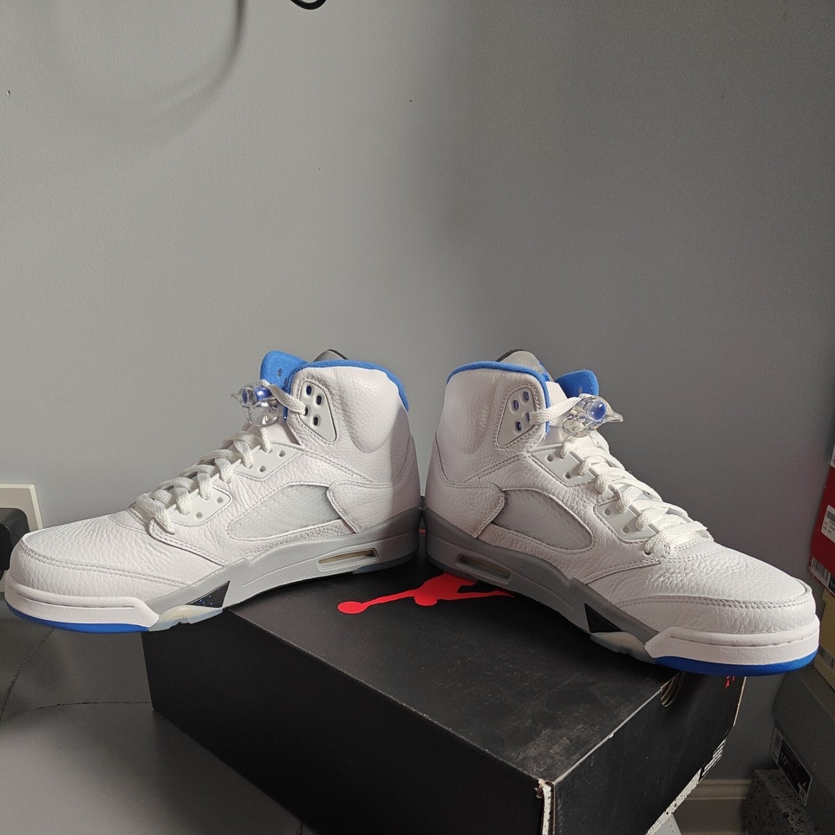 Brand New Air Jordan Retro 5s - Never Worn, Still in box Nike Air Jordan 5 Retro White Black Mens And Women main image 2