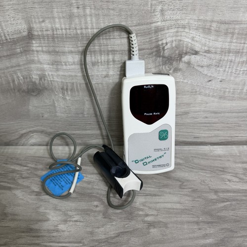 Novametrix Model 512 Digital Pulse Oximeter SPO2 Oximetry