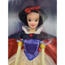 Disney- Snow White Doll - 88002