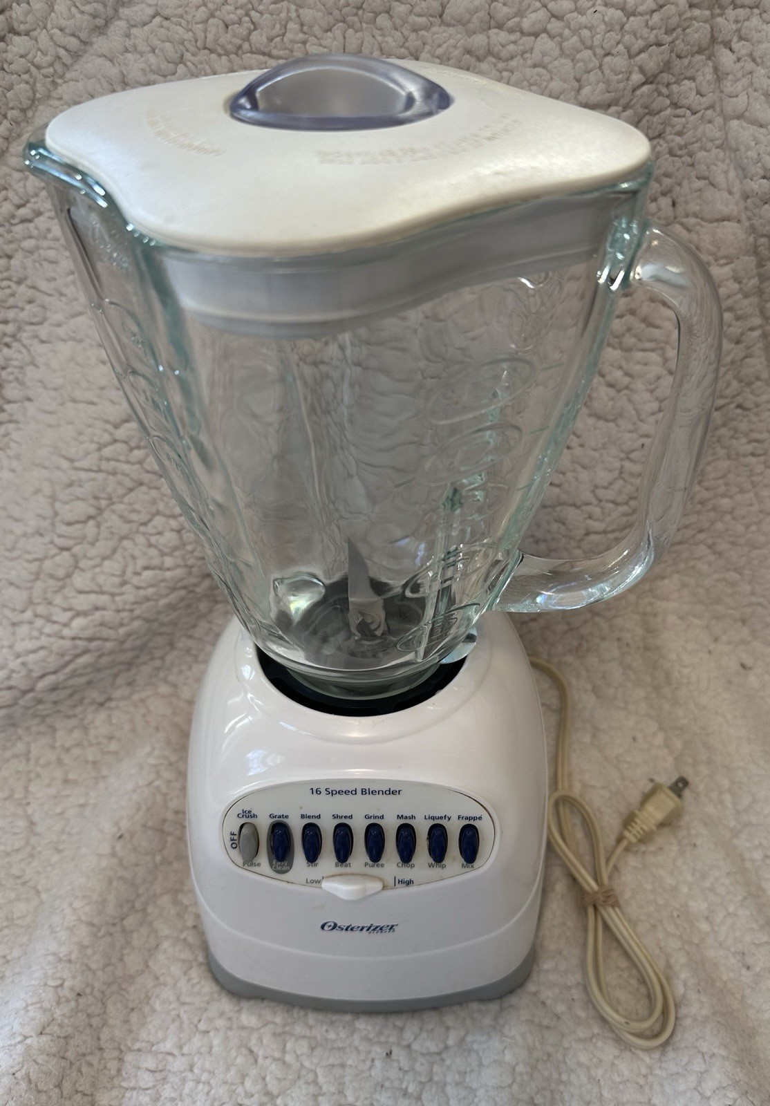 VTG Osterizer Blender 16 Speed White Glass Carafe 5 Cup Work