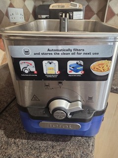 Tefal Oleoclean Pro 3.5L Oil Capacity Patented Filtration System Easy to Cl